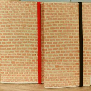 LIBRETA MURO LADRILLOS PEQUEÑA LIBRETERIA